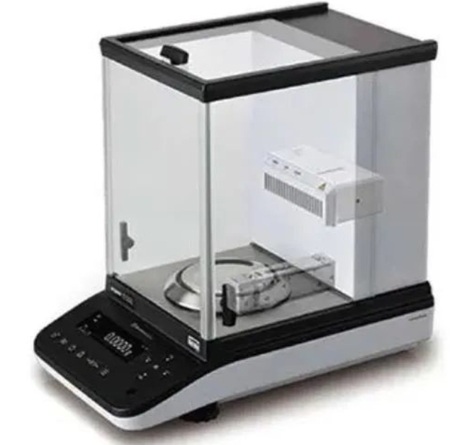 如何維護(hù)可以使分析天平更加精準(zhǔn)(圖1)